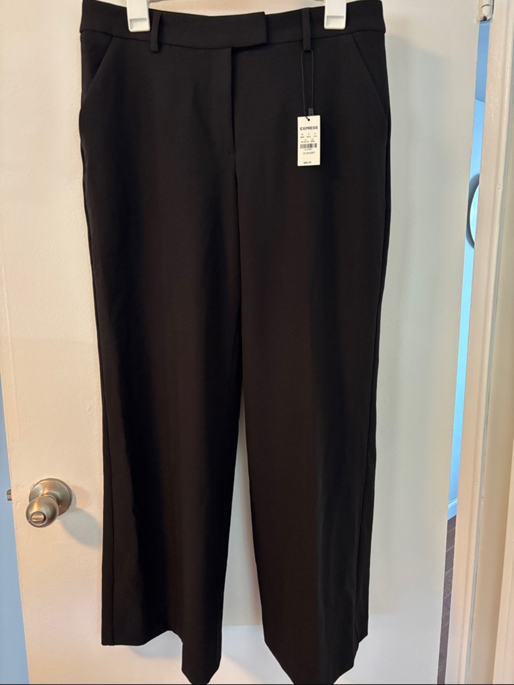 Express Women's Editor Relaxed Trouser Mid Rise 10S